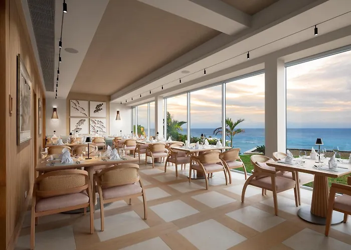 Azura Bermuda